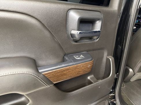 Used 2018 GMC Sierra 3500 Denali w/ Duramax Plus Package image 42