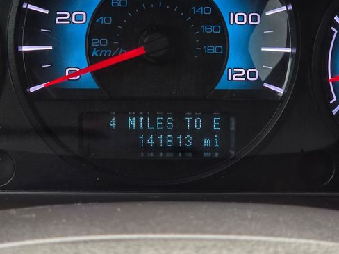 Used 2010 Ford Fusion SE FWD image 6