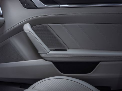 Certified 2024 Porsche 911 Targa 4 GTS image 13