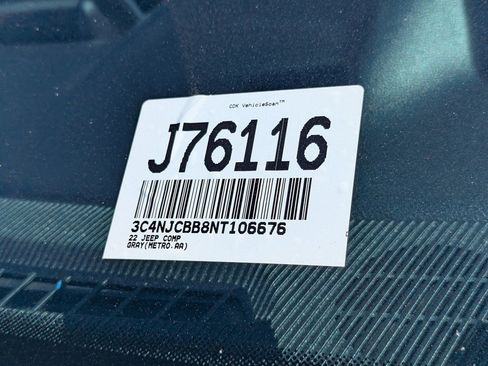 Used 2022 Jeep Compass Latitude w/ Convenience Group FWD image 31