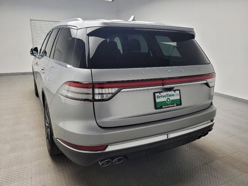 Used 2020 Lincoln Aviator Reserve w/ Equipment Group 202A image 6
