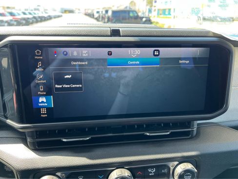 New 2025 Jeep Gladiator Sport image 20