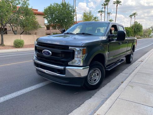 Used 2021 Ford F250 XL AWD/4WD image 4