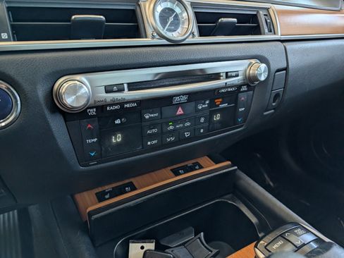 Used 2014 Lexus GS 450h RWD image 23