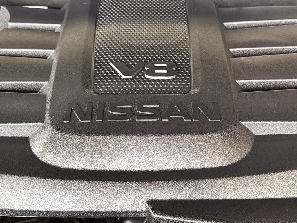 Used 2021 Nissan Titan SV w/ SV Convenience Package RWD image 13