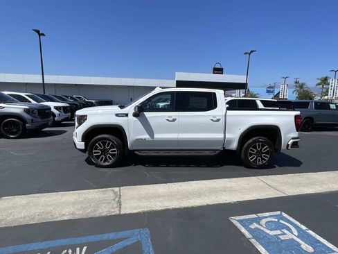 New 2026 GMC Sierra 1500 AT4 w/ AT4 Premium Package AWD/4WD image 8