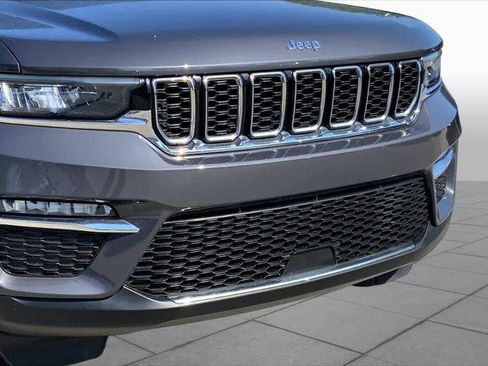 Certified 2023 Jeep Grand Cherokee Limited AWD/4WD image 26