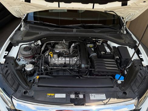 Used 2019 Volkswagen Jetta R-Line FWD image 39