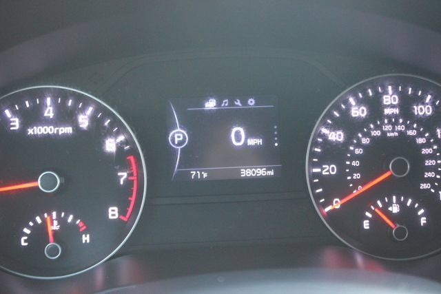 Used 2019 Kia Sportage LX FWD image 16