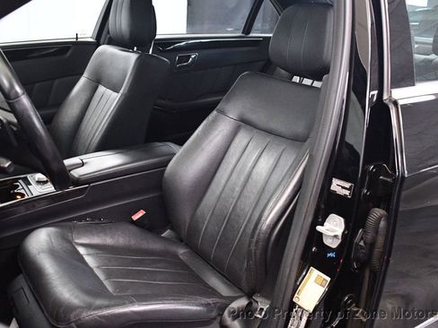 Used 2010 Mercedes-Benz E 550 4MATIC Sedan image 6