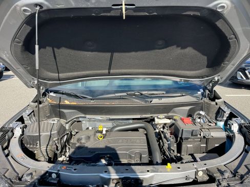 Used 2025 Chevrolet Equinox LT image 30