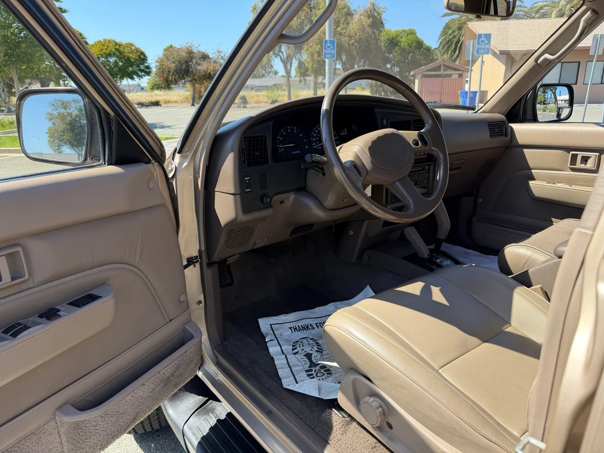 Used 1994 Toyota 4Runner SR5 AWD/4WD image 9
