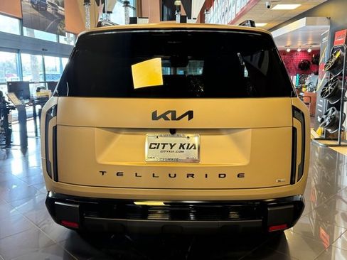 New 2027 Kia Telluride EX image 3