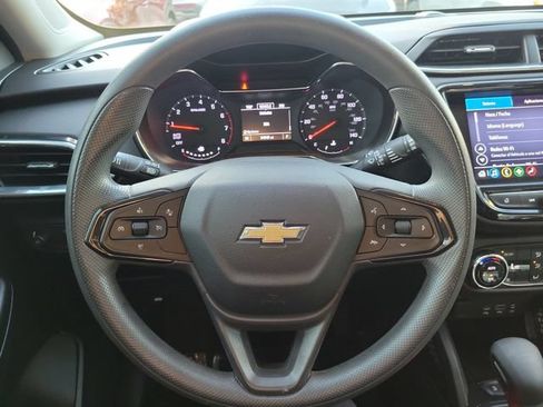 Used 2023 Chevrolet TrailBlazer LT w/ Convenience Package FWD image 14