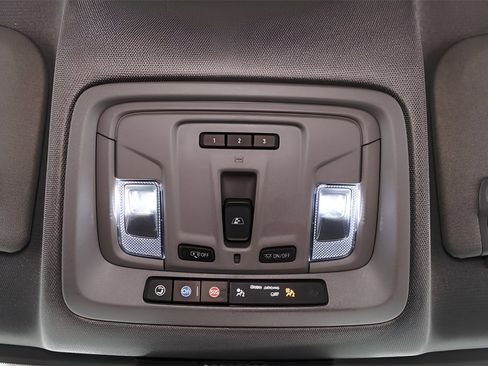 Used 2023 GMC Sierra 1500 Elevation w/ Preferred Package image 18