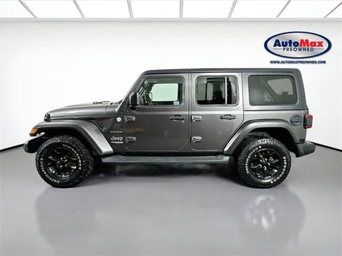 Used 2019 Jeep Wrangler Unlimited Sahara w/ Safety Group image 8