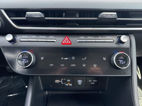 Used 2025 Hyundai Sonata SEL FWD image 21