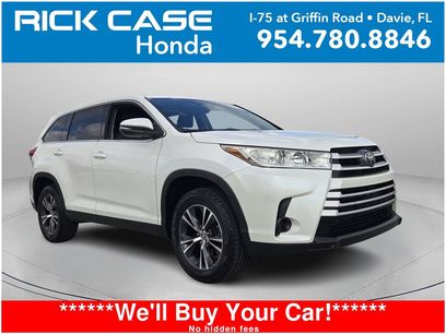 Used 2019 Toyota Highlander LE