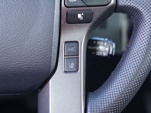 Used 2023 Toyota Tacoma TRD Off-Road w/ TRD Premium Off Road Package image 29