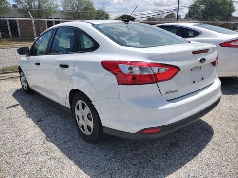 Used 2014 Ford Focus S image 5
