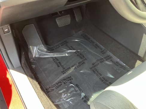 Used 2023 Honda Accord EX image 18