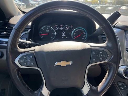 Used 2018 Chevrolet Tahoe Premier AWD/4WD image 24