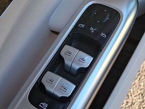 Used 2022 Mercedes-Benz C 300 4MATIC Sedan image 23