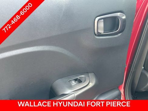Used 2023 Hyundai Venue Limited w/ Cargo Package FWD image 13