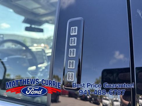 New 2026 Ford F250 Platinum w/ Platinum Plus Package AWD/4WD image 9