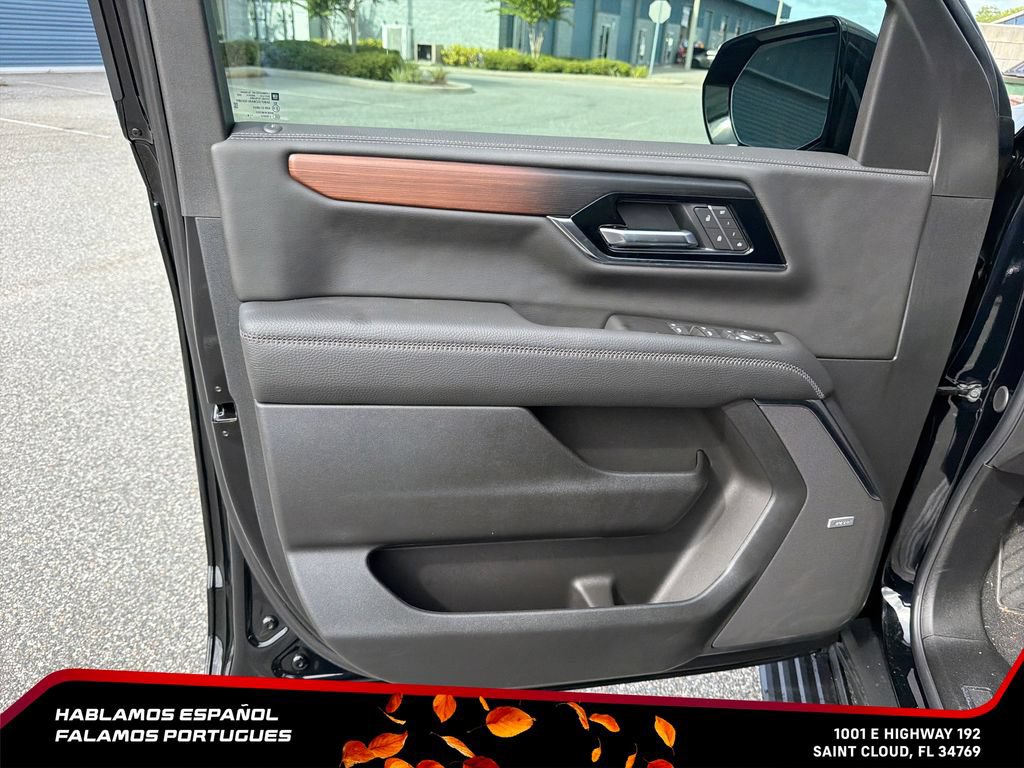 New 2026 GMC Yukon XL Denali w/ Denali Reserve Package AWD/4WD image 12