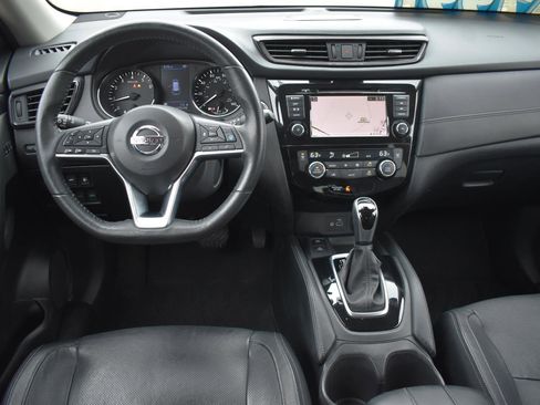 Used 2019 Nissan Rogue SL w/ Premium Package image 20