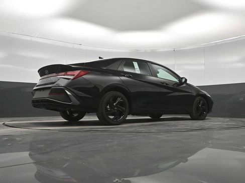 New 2026 Hyundai Elantra Sport FWD image 36