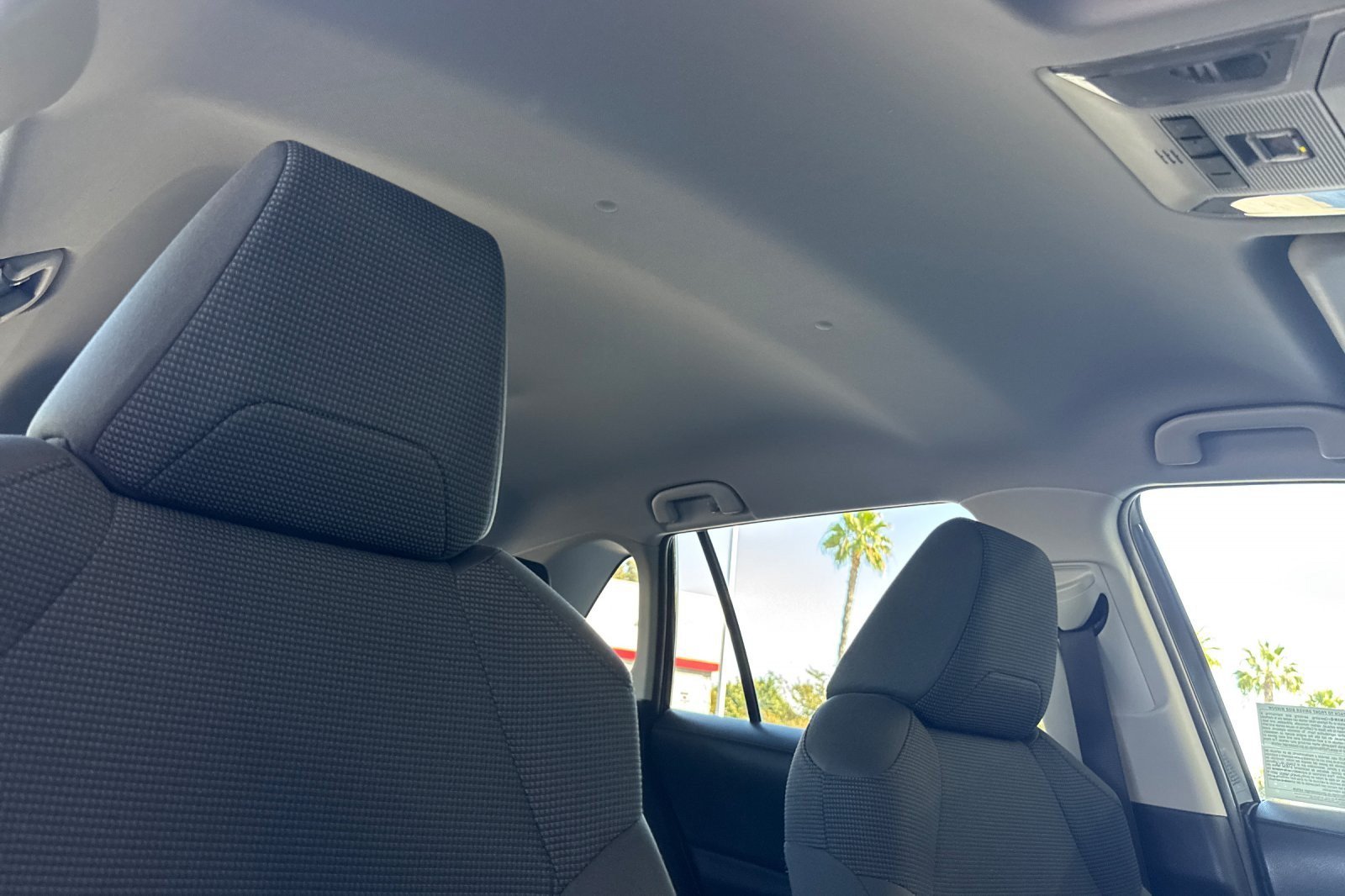 Certified 2022 Toyota RAV4 LE AWD/4WD image 16