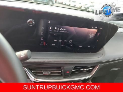 Used 2024 Buick Encore GX Sport Touring image 7