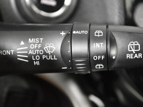 Used 2024 Mitsubishi Eclipse Cross LE image 23