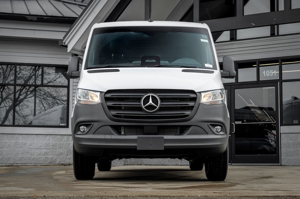 Used 2026 Mercedes-Benz Sprinter 2500 image 5