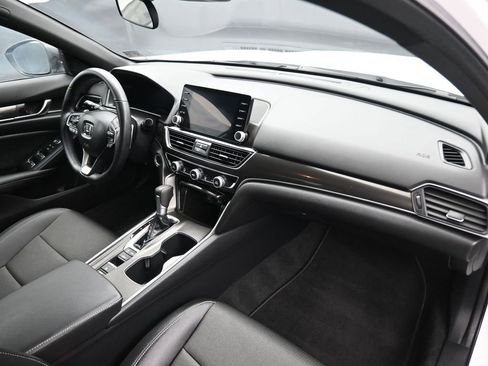 Used 2022 Honda Accord Sport image 44