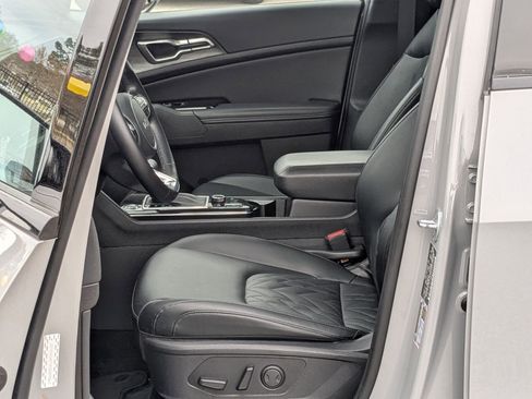 Used 2023 Kia Sportage X-Line w/ X-Line Premium Package image 12