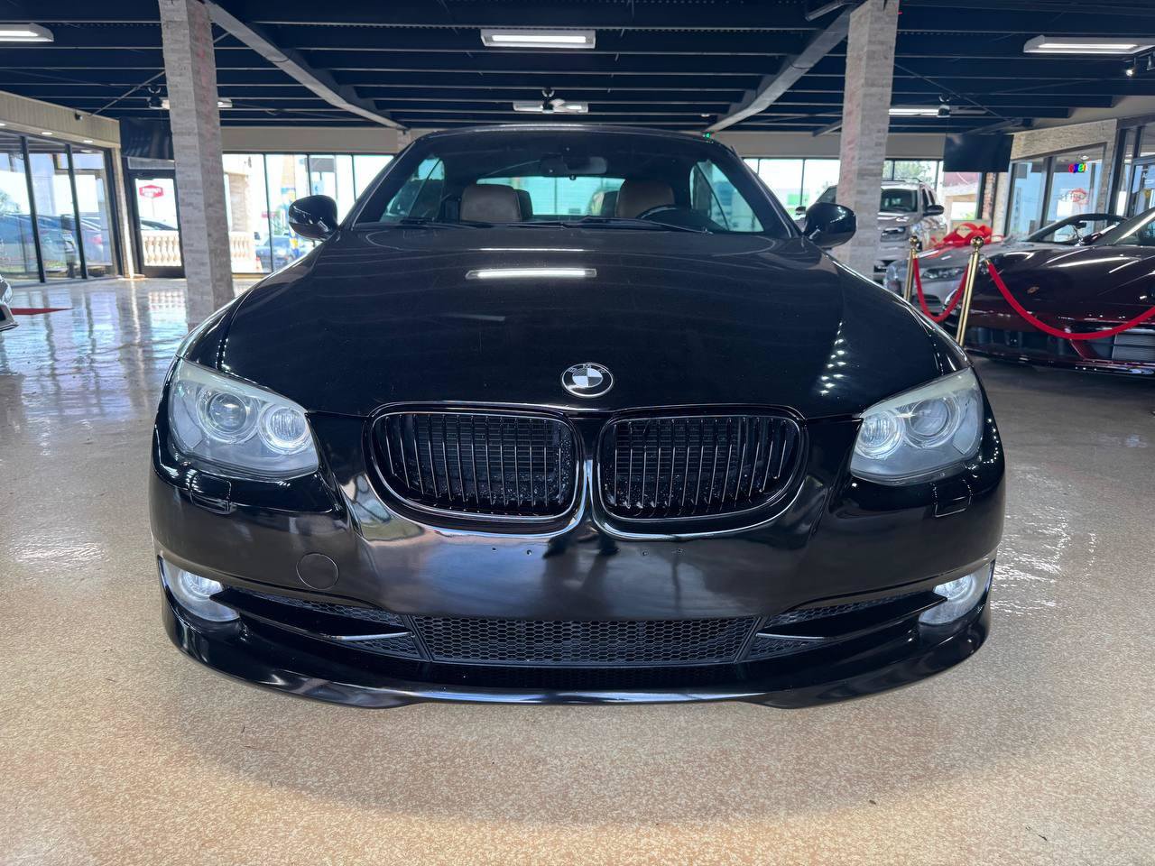 Used 2011 BMW 328i Convertible RWD image 2