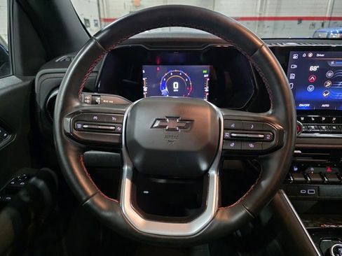 Used 2023 Chevrolet Colorado Z71 w/ Z71 Convenience Package 2 image 16