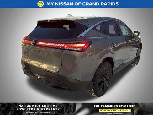 New 2026 Nissan Murano SV image 6