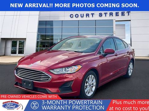 Certified 2020 Ford Fusion SE FWD image 1
