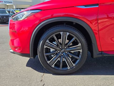 Certified 2023 INFINITI QX50 Sensory AWD/4WD image 9