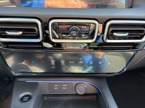 New 2026 Nissan Sentra SV w/ SV Convenience Package image 13