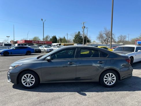 Used 2021 Kia Forte Sedan image 8