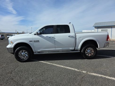 Used 2013 RAM 1500 Laramie w/ Convenience Group image 4