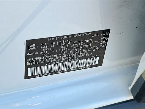 Used 2025 Subaru Crosstrek 2.5i Sport AWD/4WD image 31