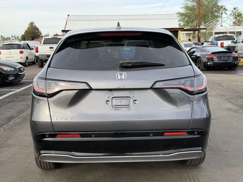 Used 2023 Honda HR-V EX-L image 9