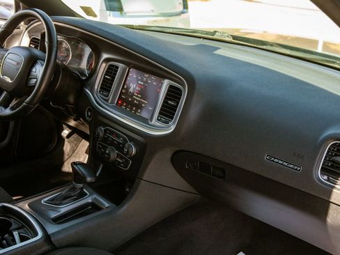 Used 2022 Dodge Charger R/T RWD image 11