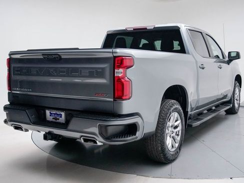 Used 2023 Chevrolet Silverado 1500 RST w/ Z71 Off-Road Package image 11
